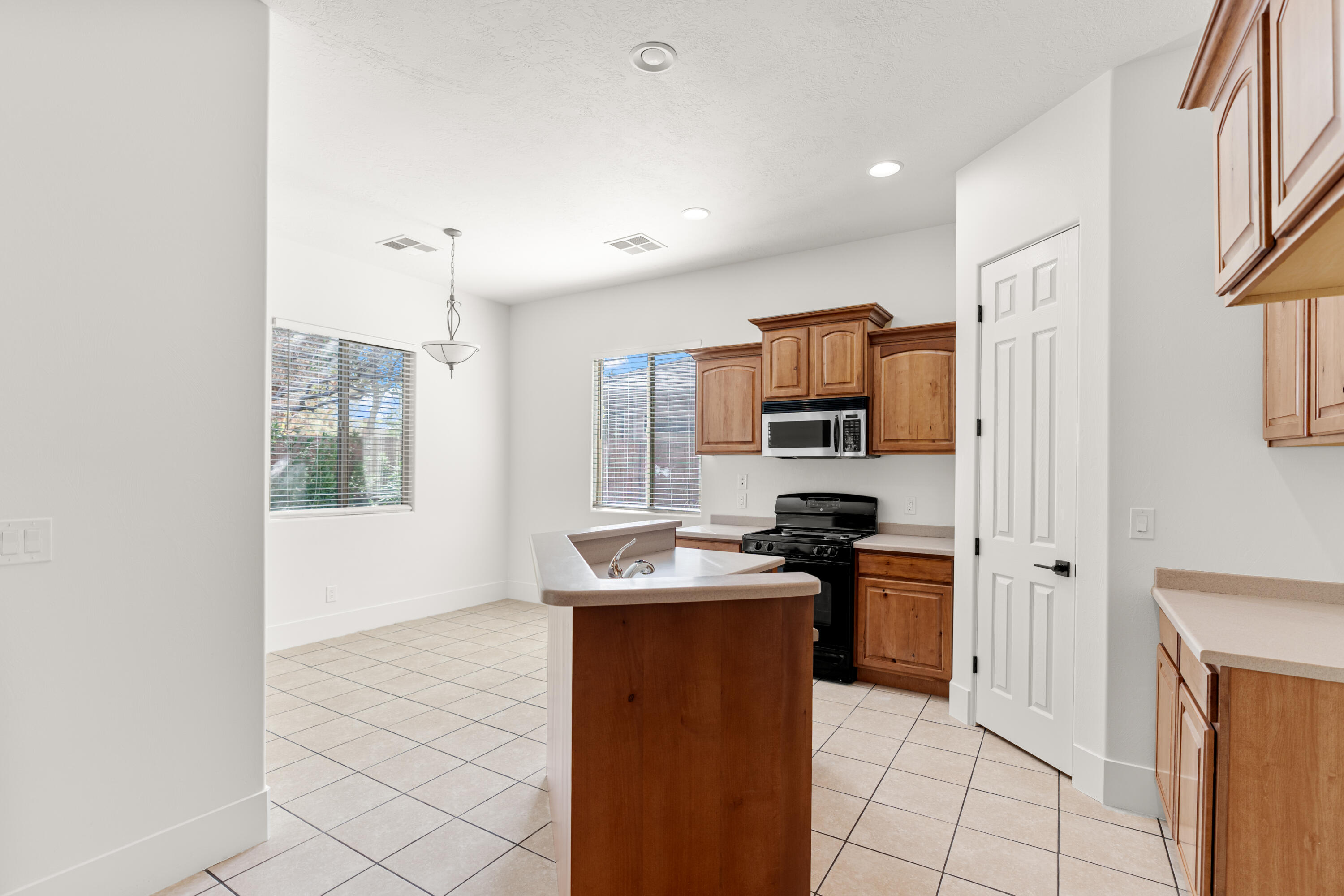 OVERLOOK - Residential