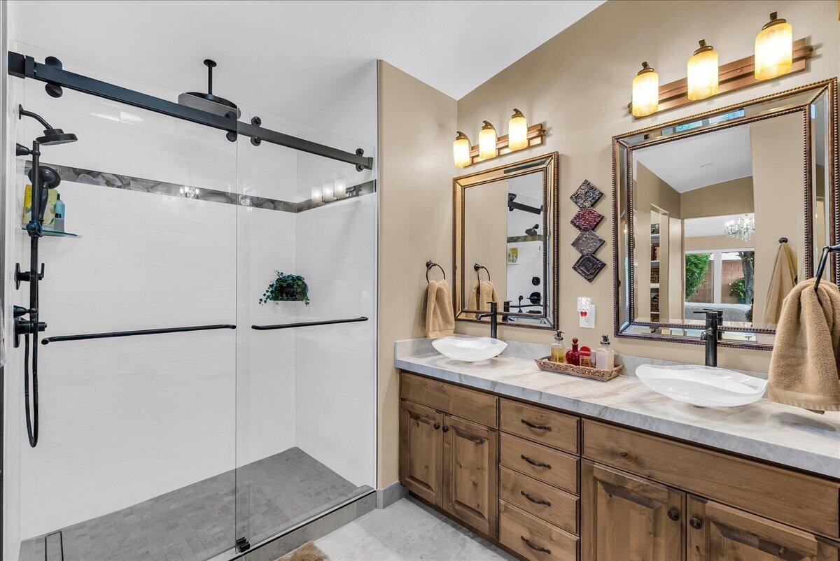 QUAIL COVE - Residential