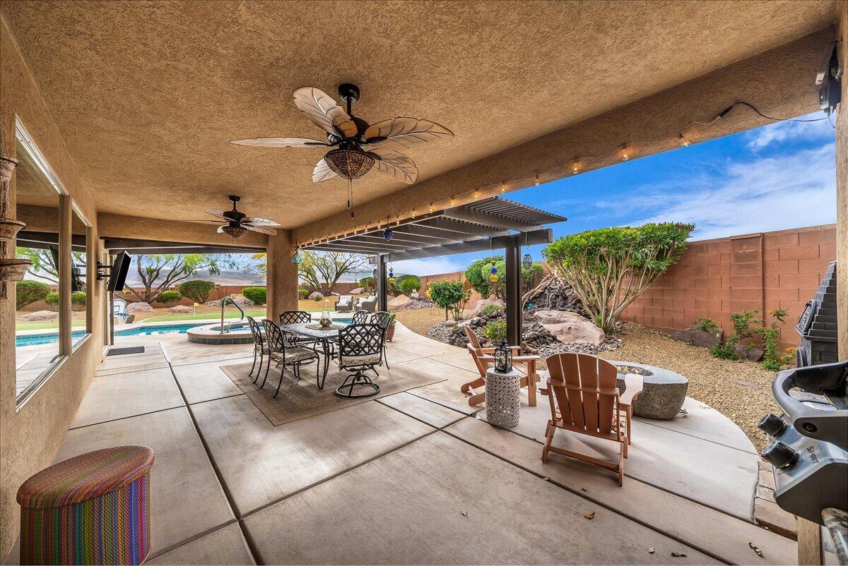 QUAIL COVE - Residential