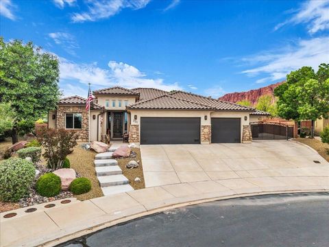 Photo of 331 N Eagle Cove, Ivins, UT 84738 (MLS # 26-271777)