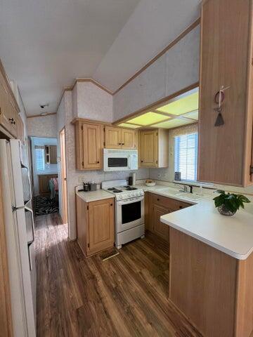 CHEROKEE SPRINGS RV PARK - Residential