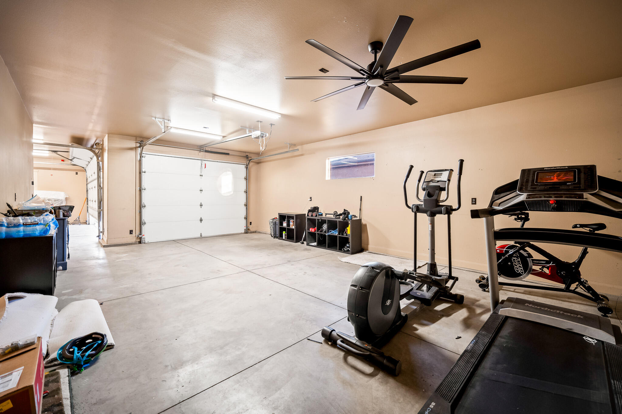 BRIDLE GATE ESTATES - Residential