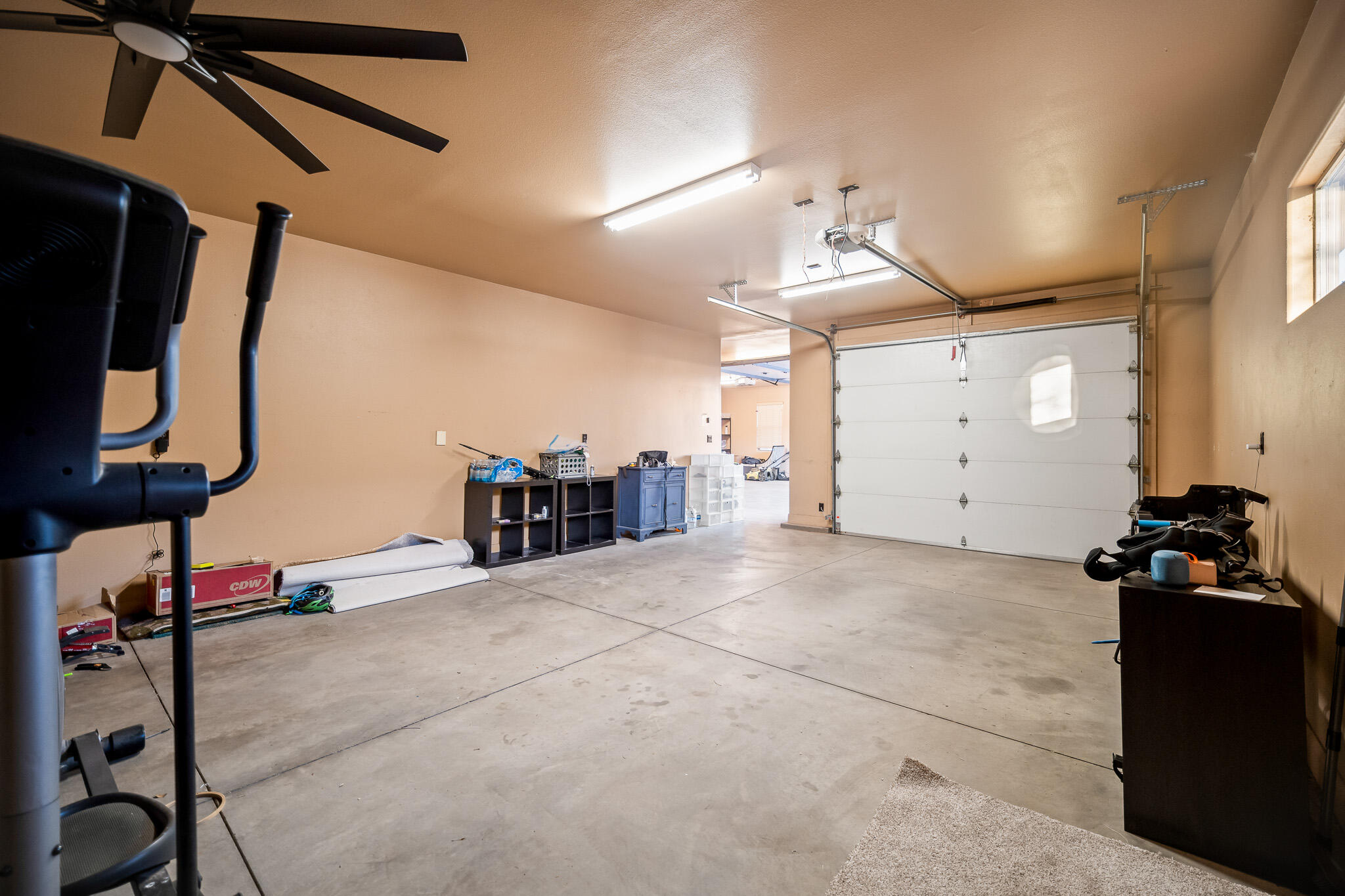 BRIDLE GATE ESTATES - Residential