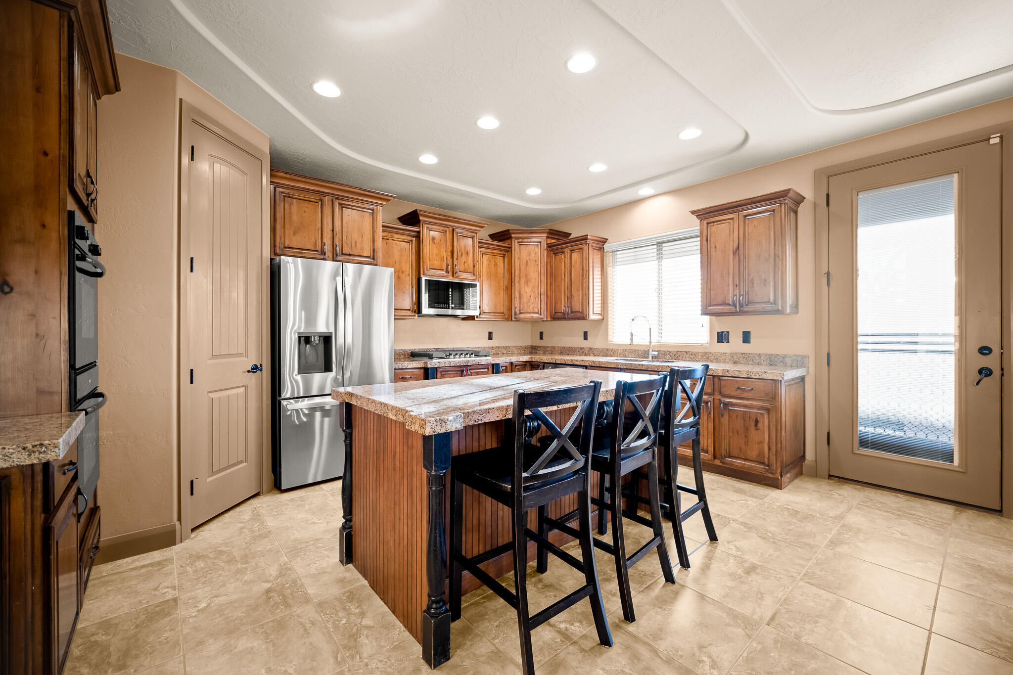 BRIDLE GATE ESTATES - Residential