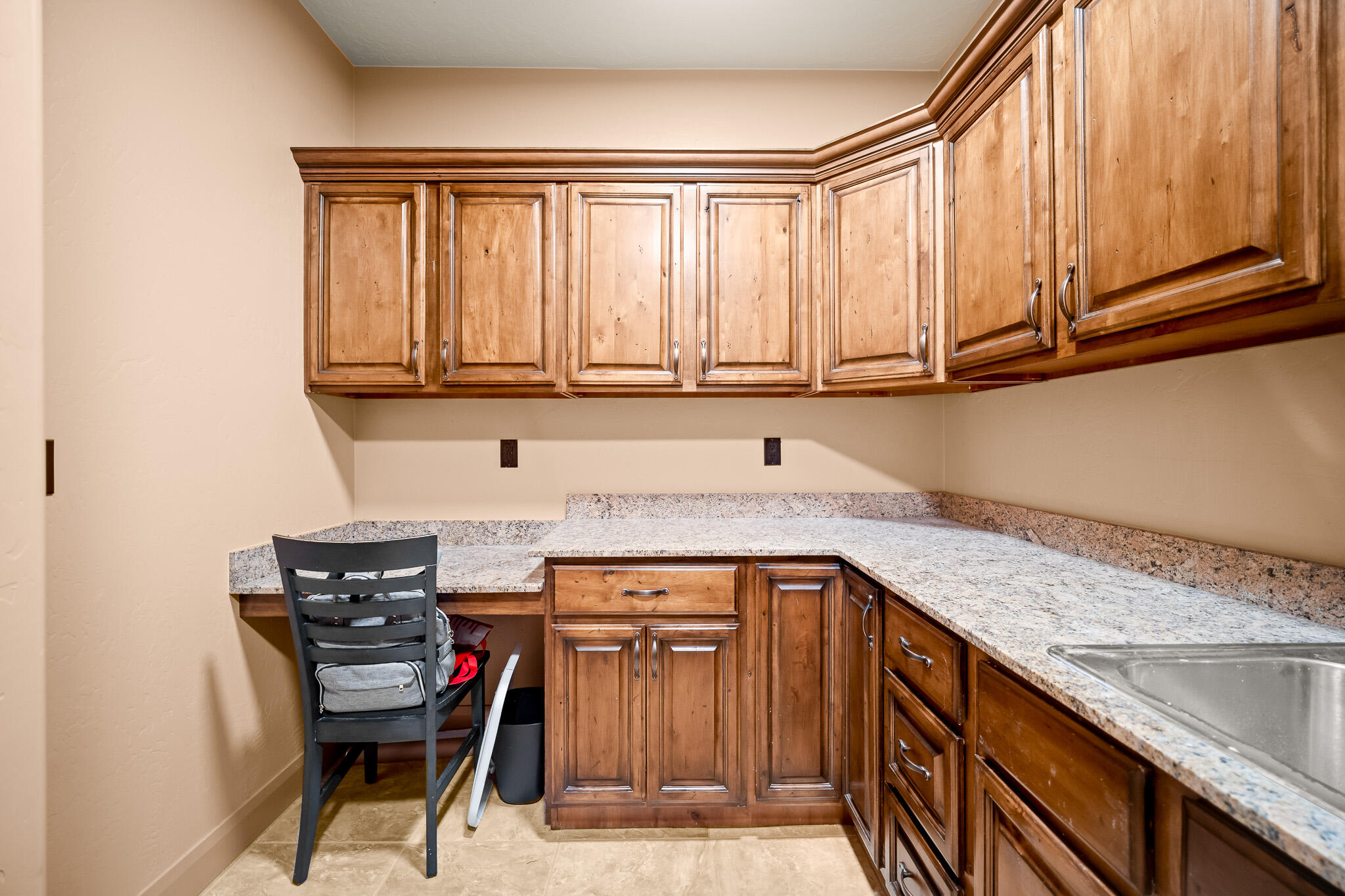 BRIDLE GATE ESTATES - Residential