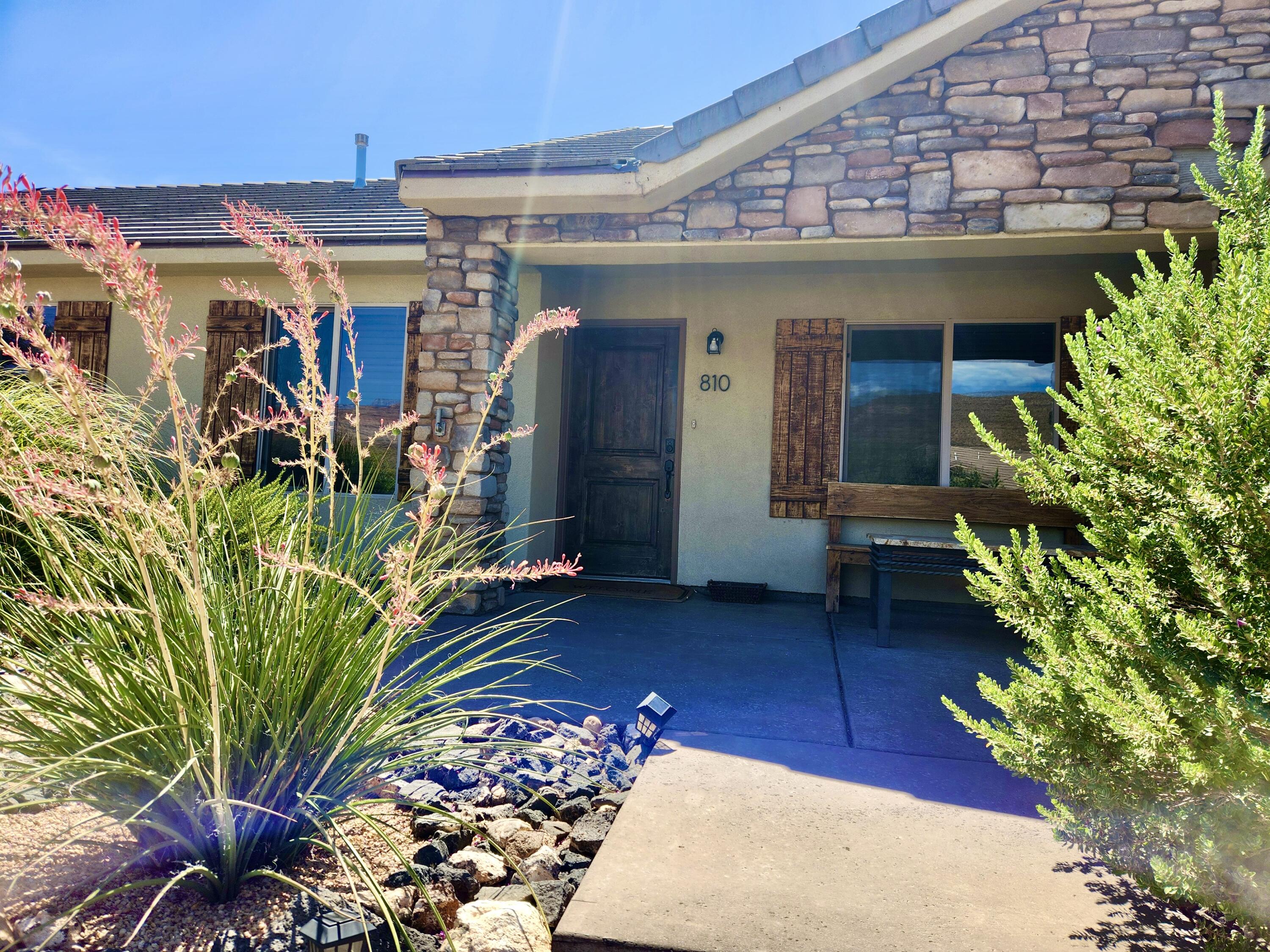 TOQUERVILLE TOWNSITE - Residential