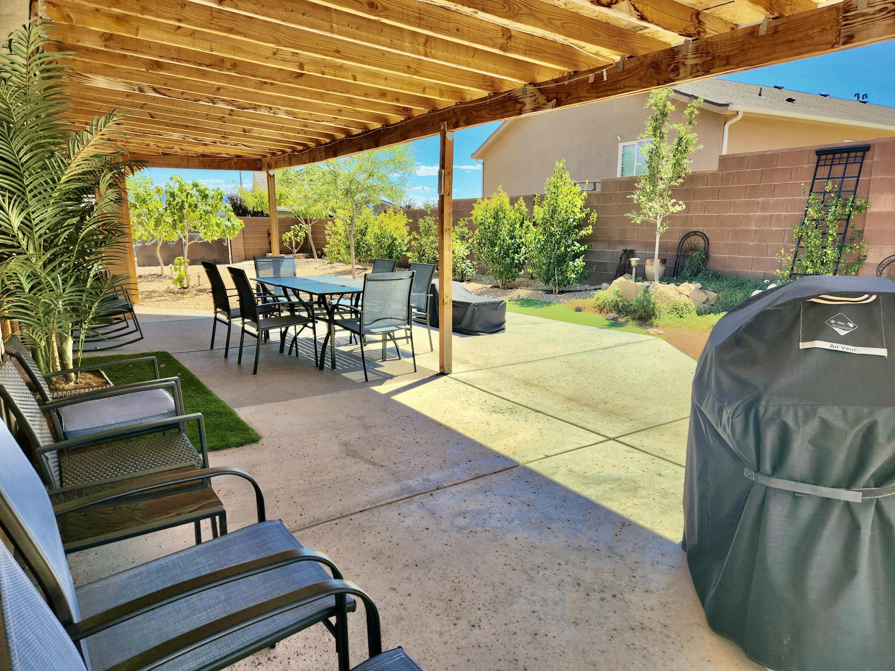 TOQUERVILLE TOWNSITE - Residential