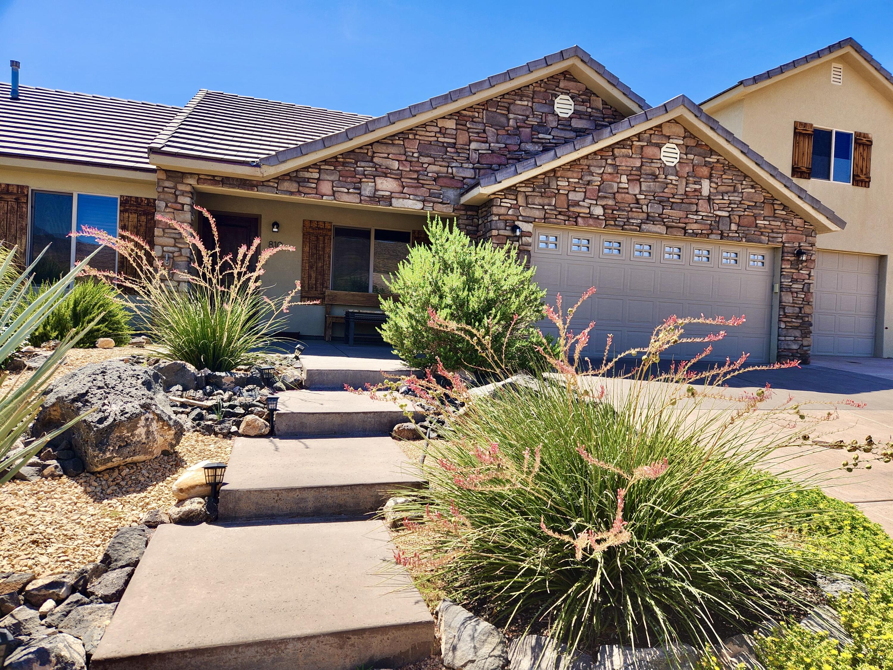 TOQUERVILLE TOWNSITE - Residential