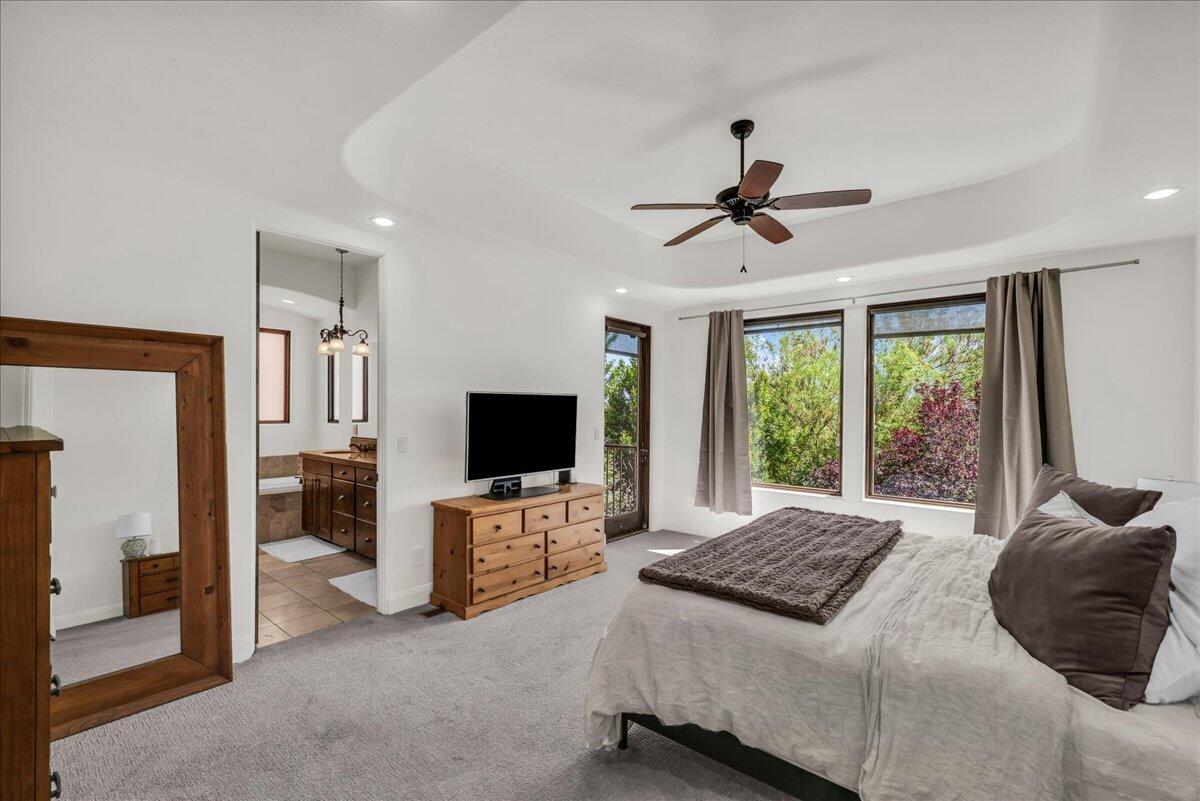 LEDGES OF ST GEORGE - Residential