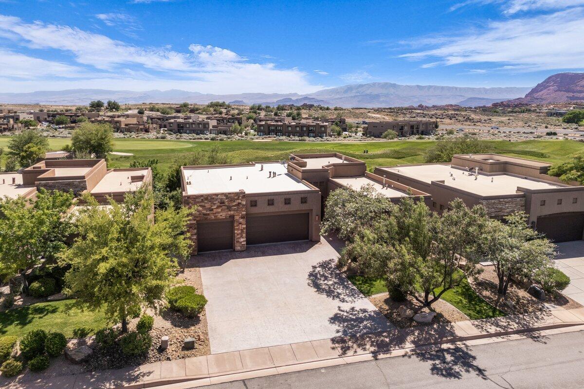 LEDGES OF ST GEORGE - Residential