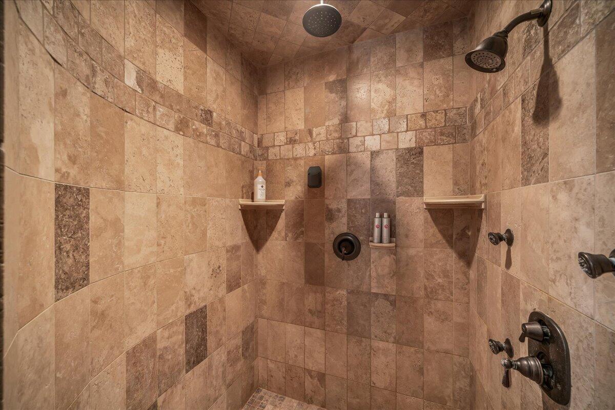 LEDGES OF ST GEORGE - Residential