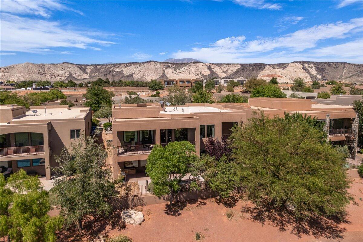 LEDGES OF ST GEORGE - Residential