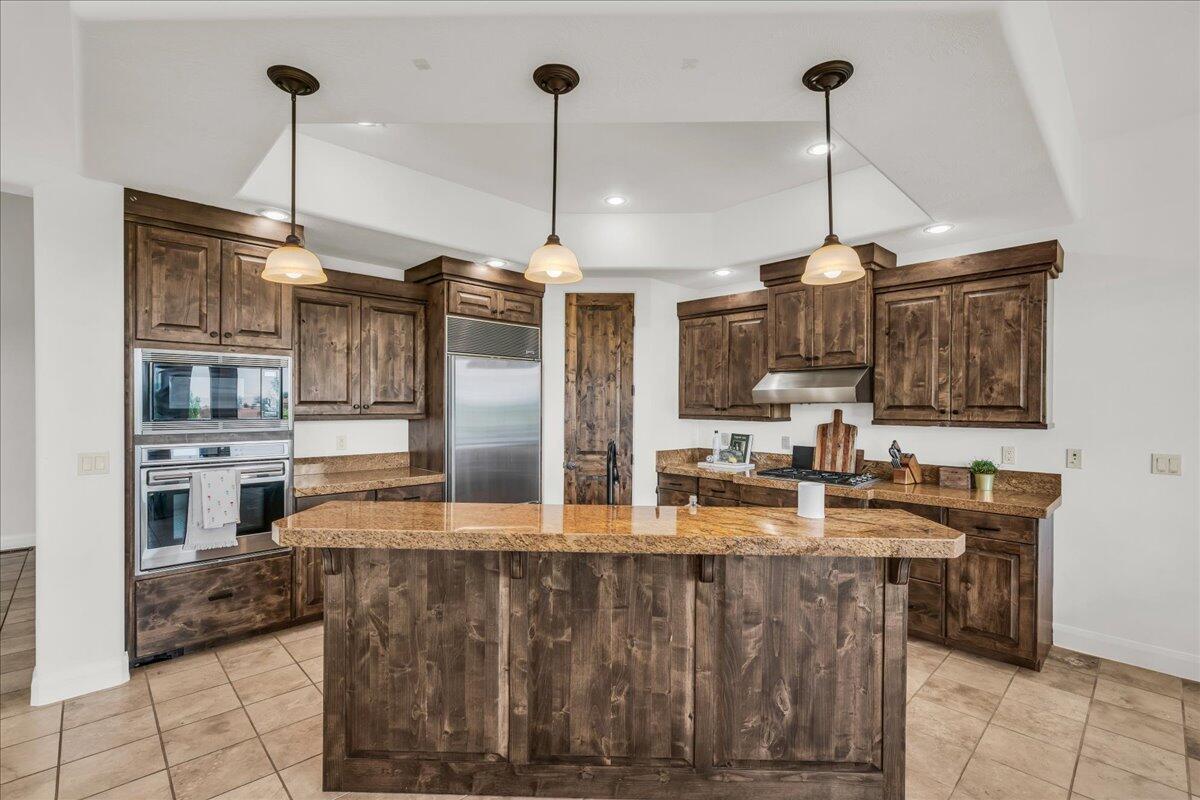 LEDGES OF ST GEORGE - Residential