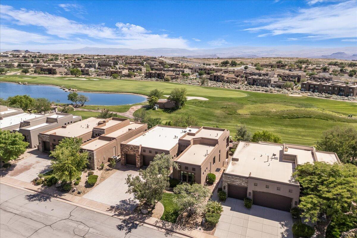 LEDGES OF ST GEORGE - Residential