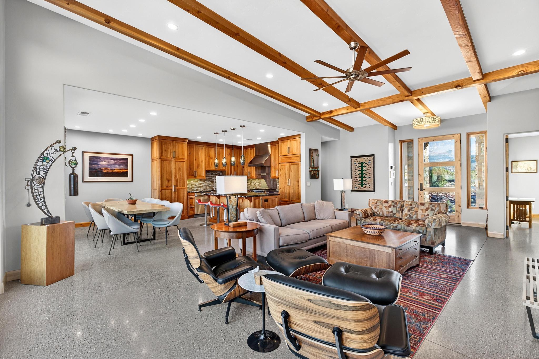 ANASAZI PLATEAU - Residential