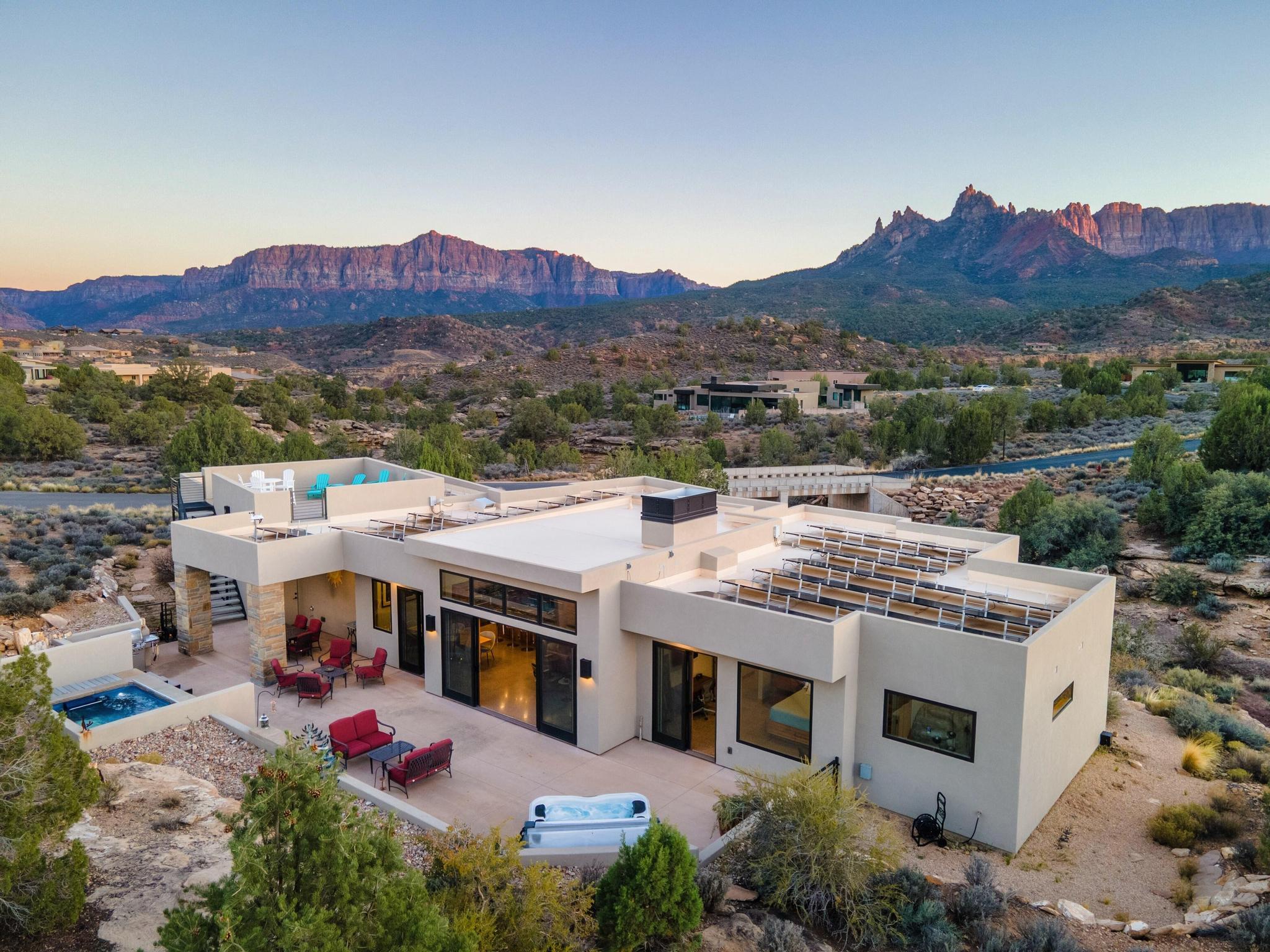 ANASAZI PLATEAU - Residential