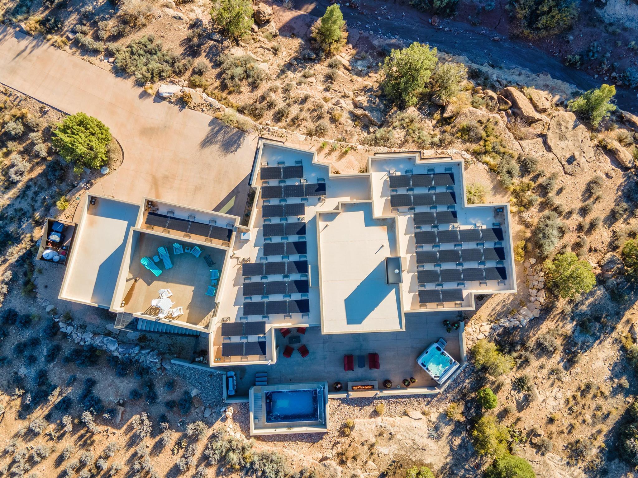 ANASAZI PLATEAU - Residential