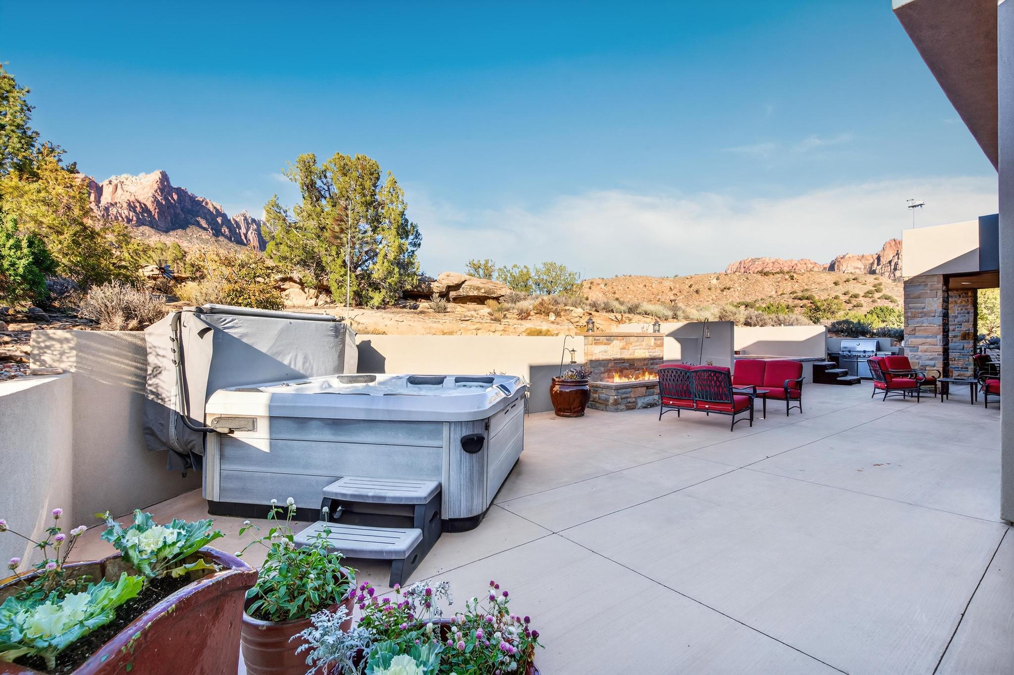 ANASAZI PLATEAU - Residential