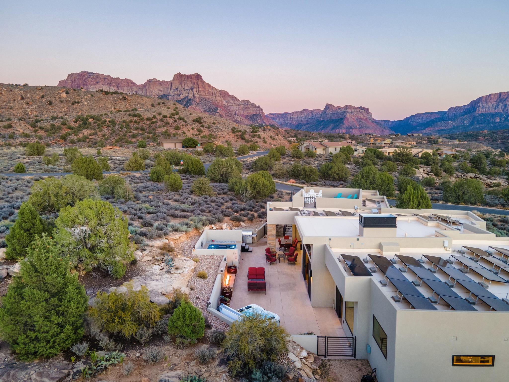 ANASAZI PLATEAU - Residential