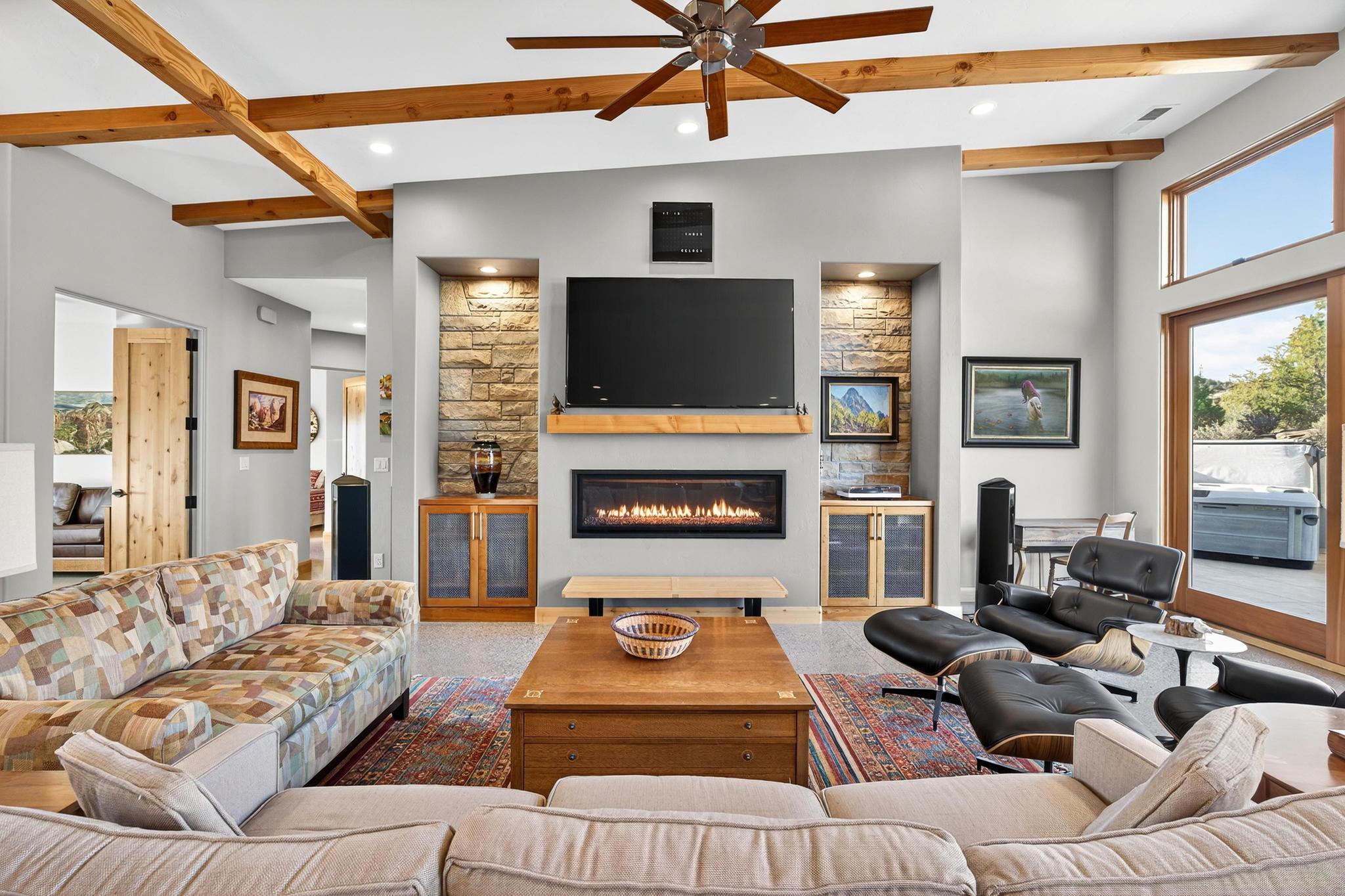 ANASAZI PLATEAU - Residential