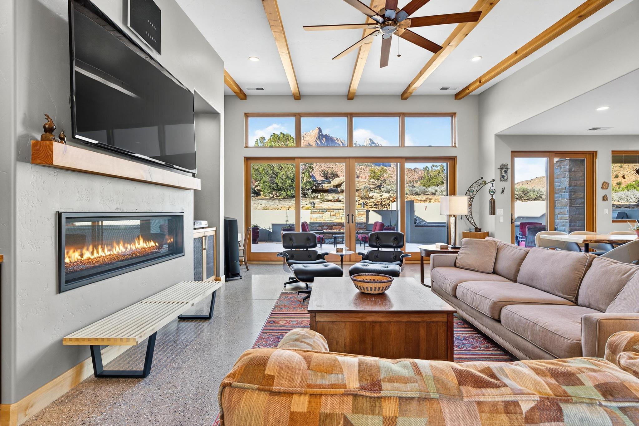 ANASAZI PLATEAU - Residential