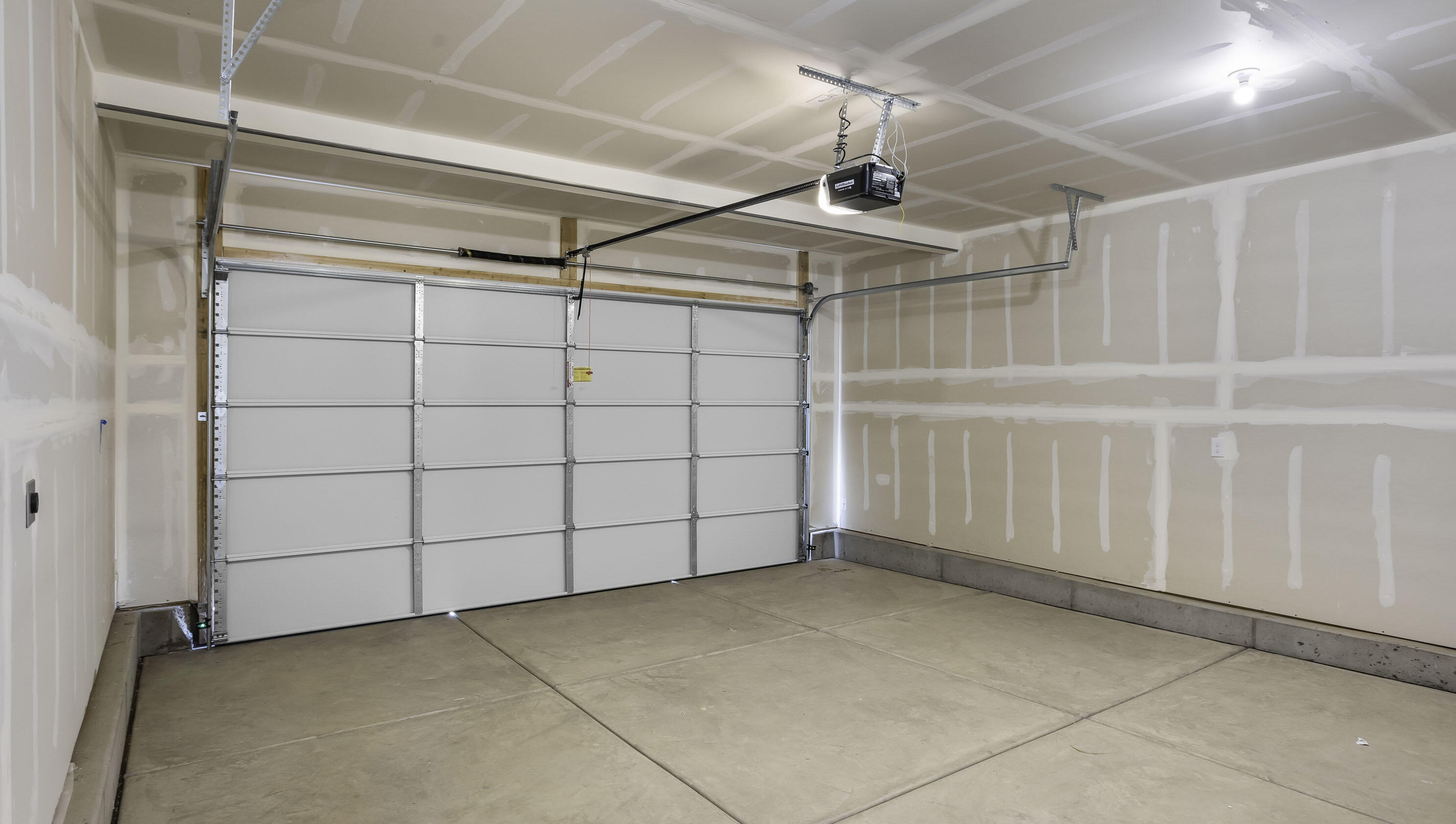 CORRAL HOLLOW AT LONG VALLEY - Residential