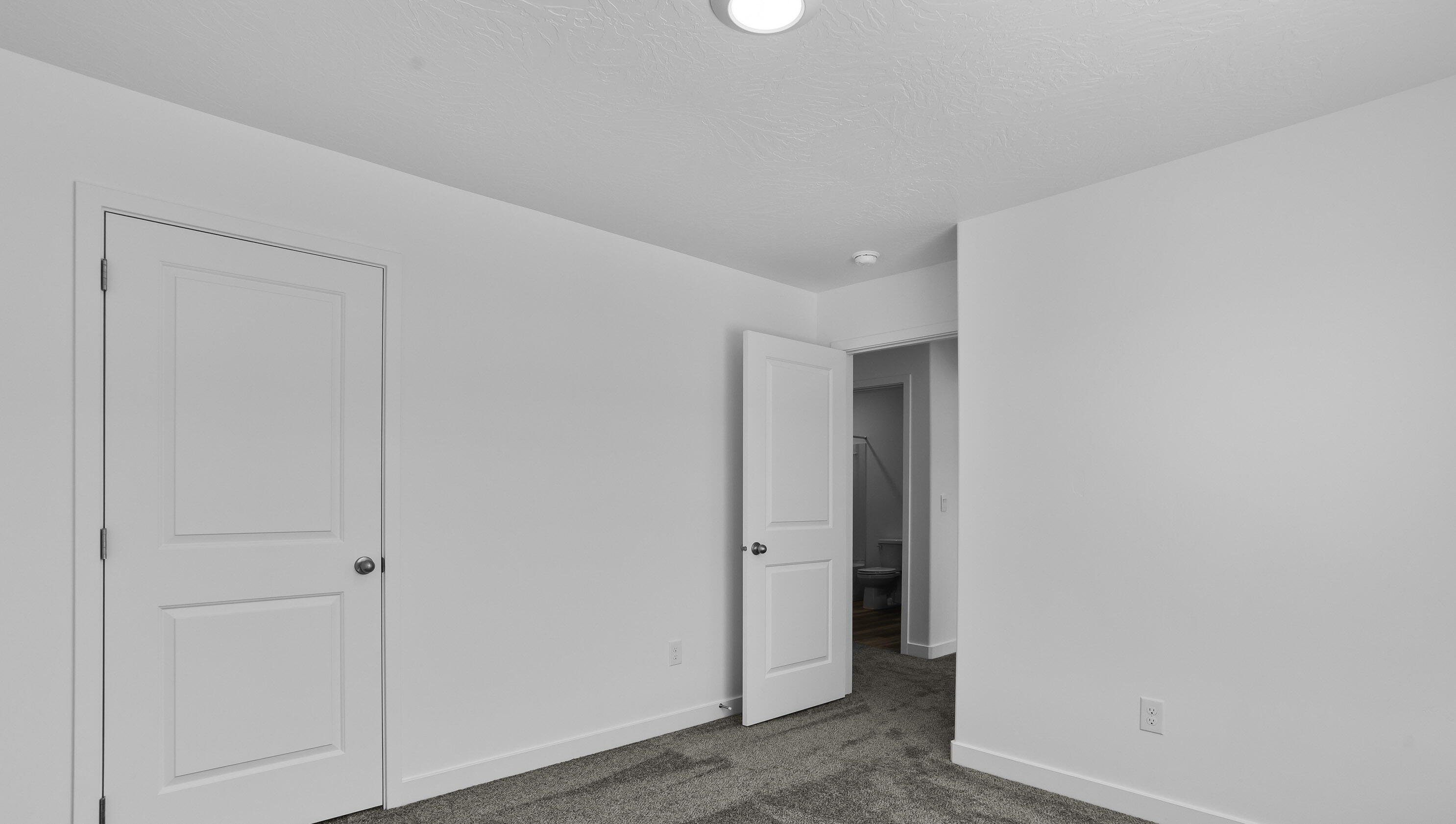 CORRAL HOLLOW AT LONG VALLEY - Residential