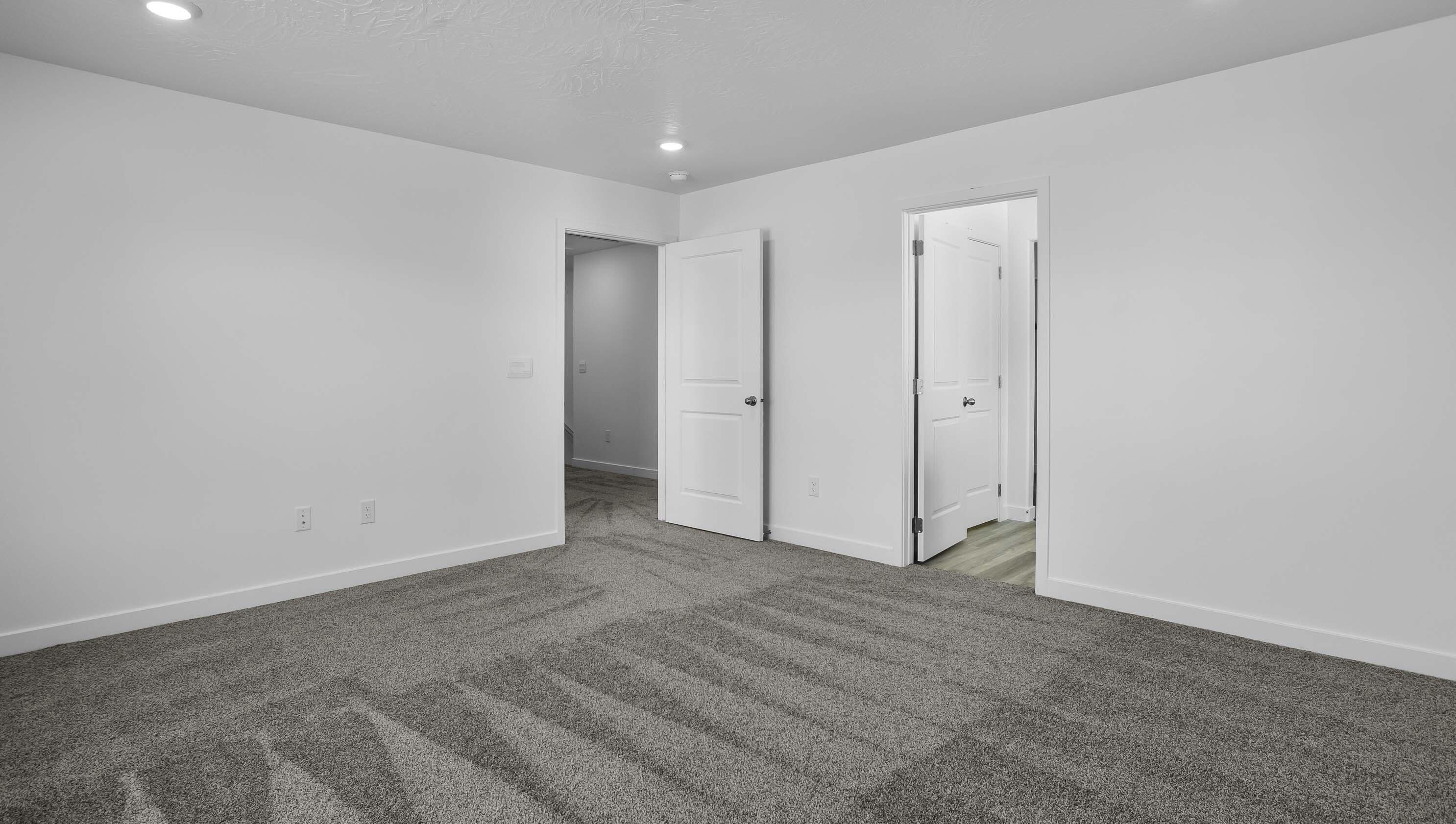 CORRAL HOLLOW AT LONG VALLEY - Residential