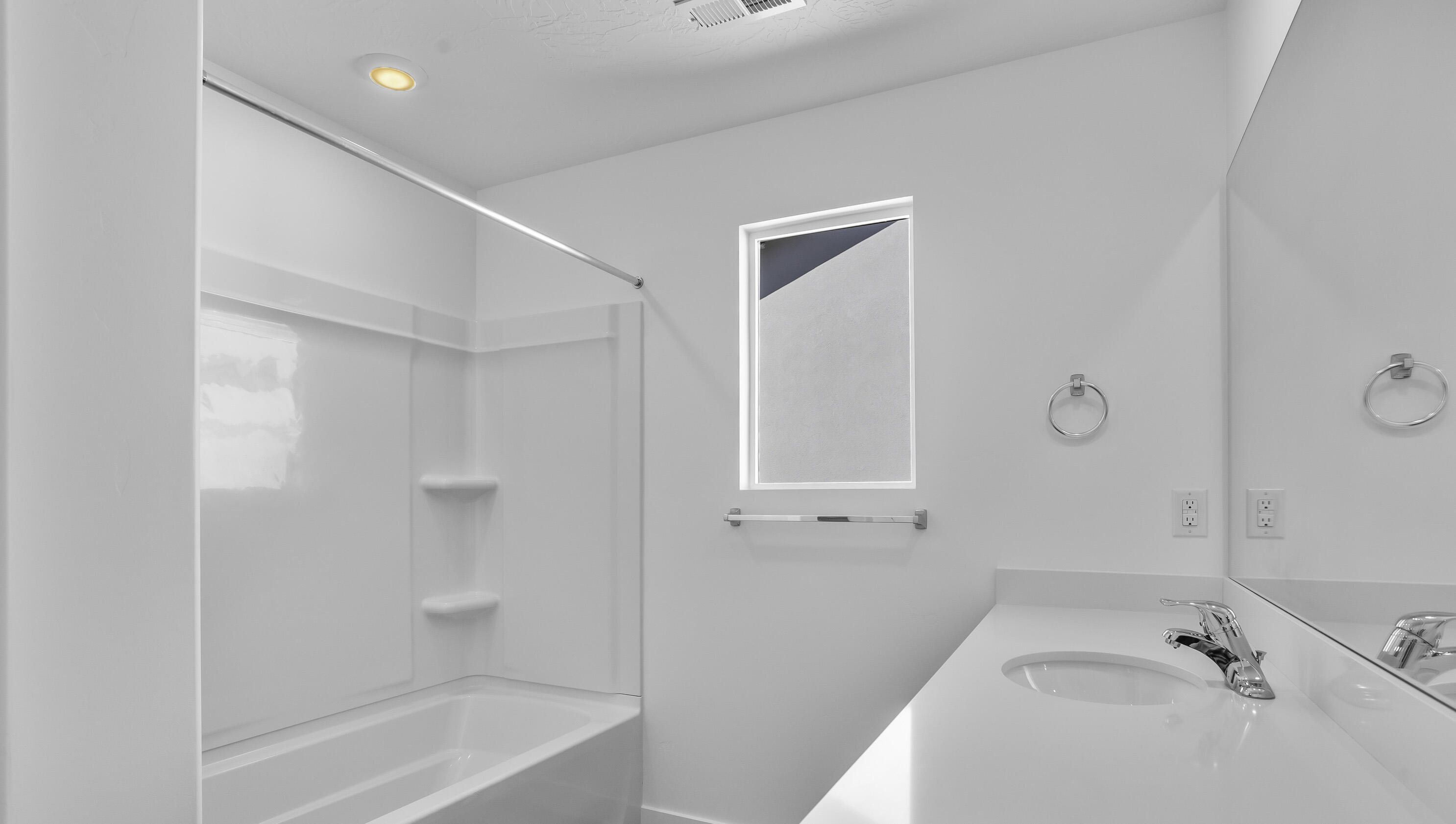 CORRAL HOLLOW AT LONG VALLEY - Residential