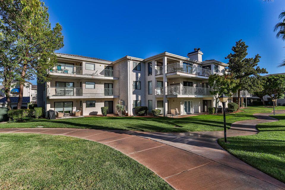 LAS PALMAS RESORT CONDOS - Residential