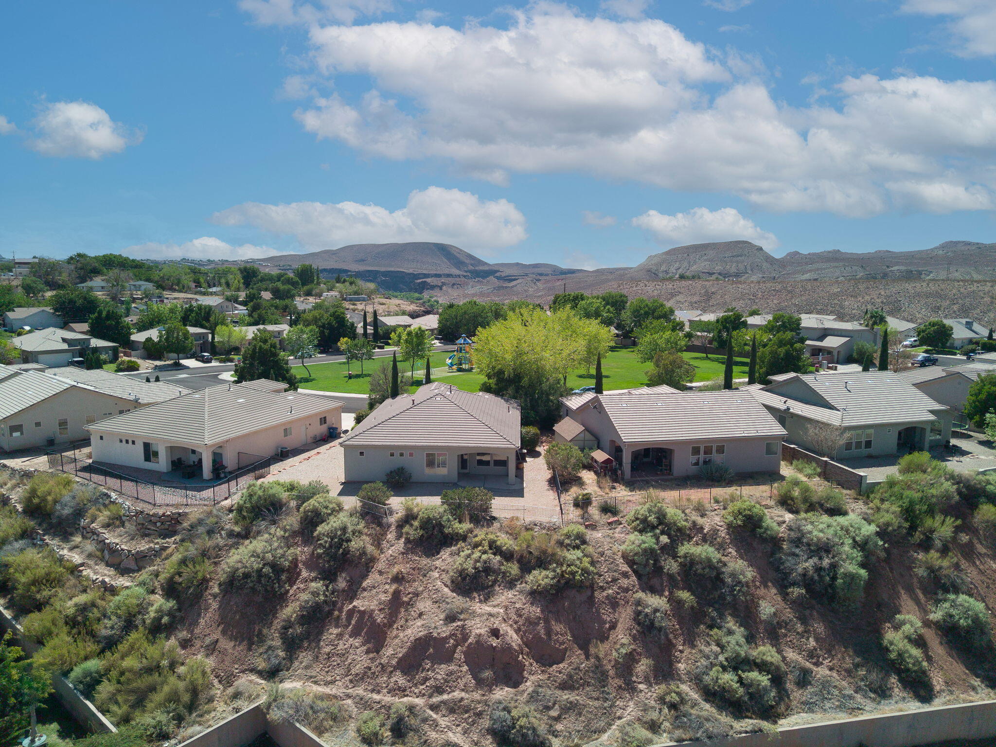 VINTAGE PARK MESA - Residential