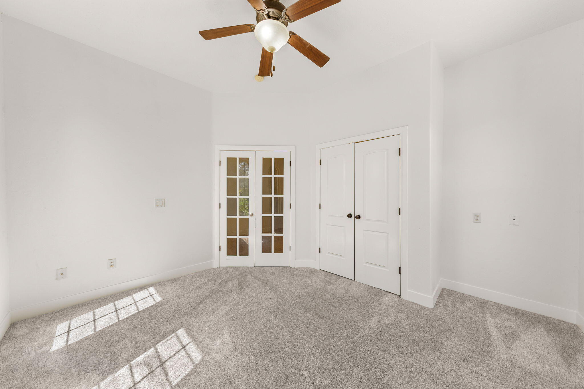 VINTAGE PARK MESA - Residential