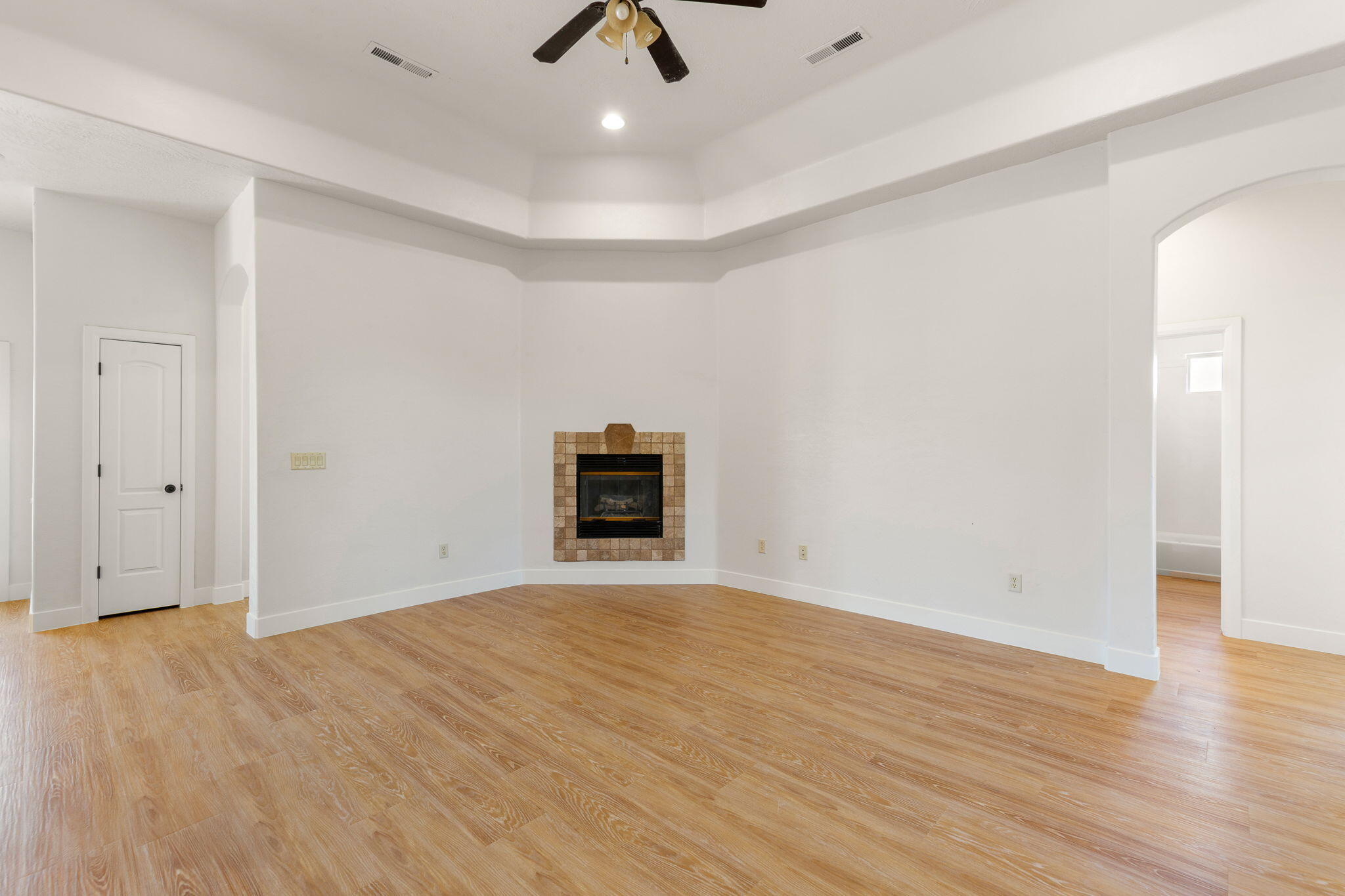 VINTAGE PARK MESA - Residential