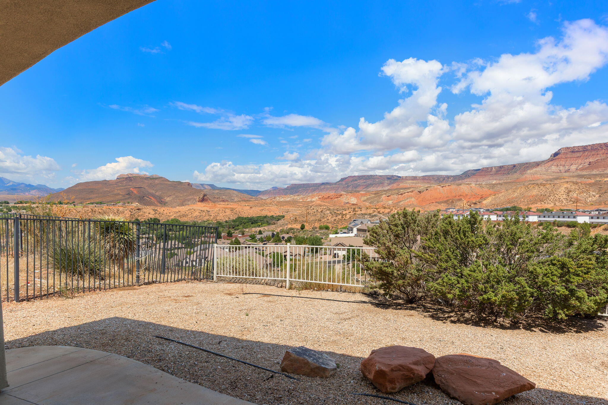 VINTAGE PARK MESA - Residential