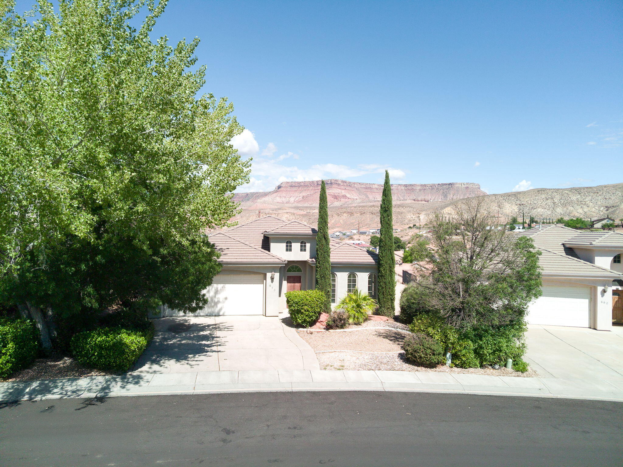 VINTAGE PARK MESA - Residential