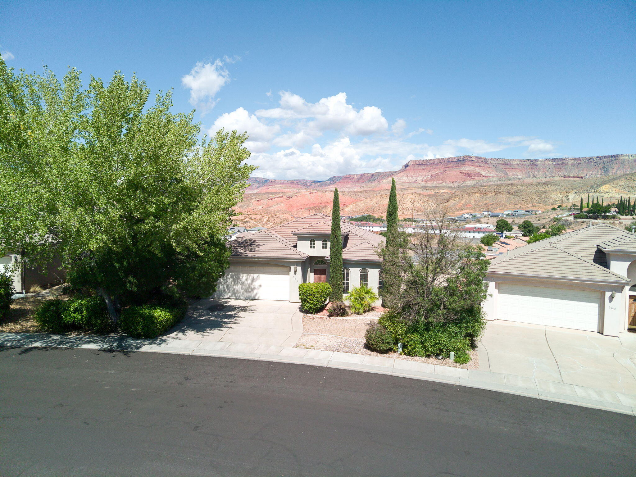 VINTAGE PARK MESA - Residential