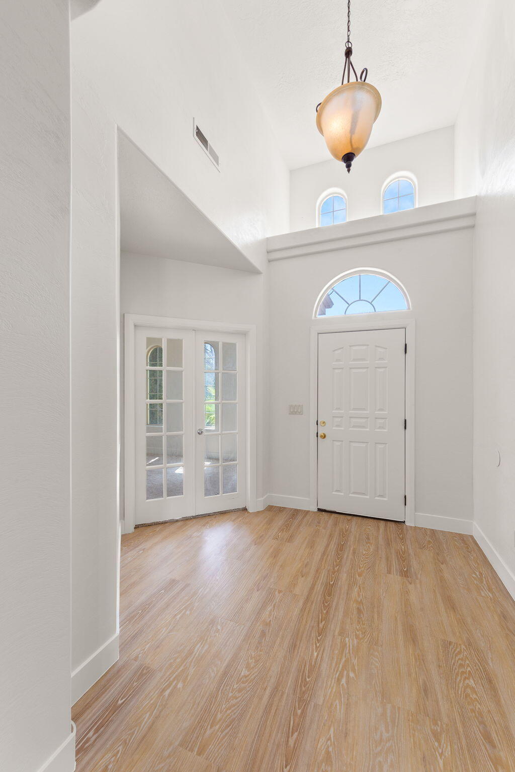 VINTAGE PARK MESA - Residential