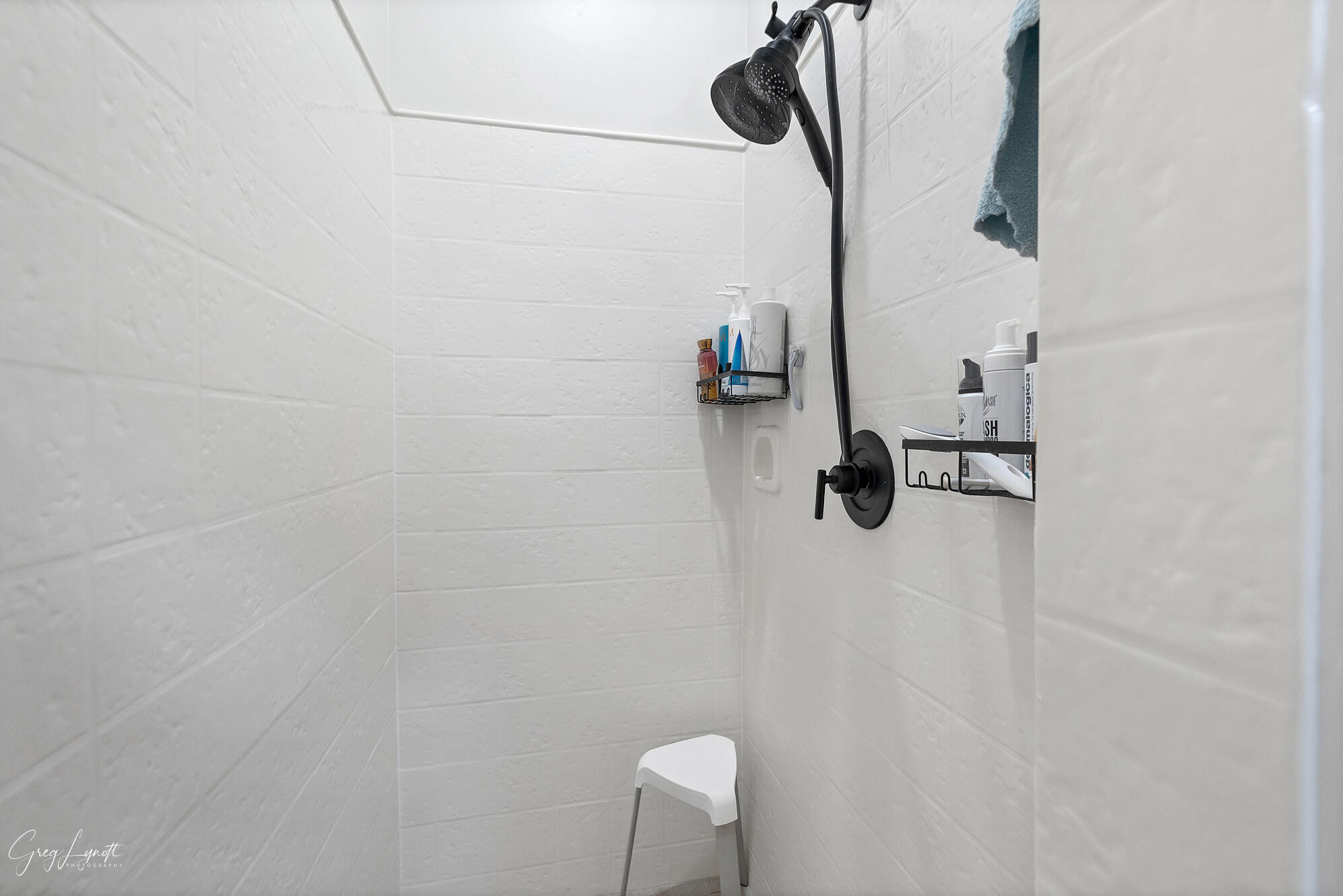 VILLAS AT SUN RIVER - Residential