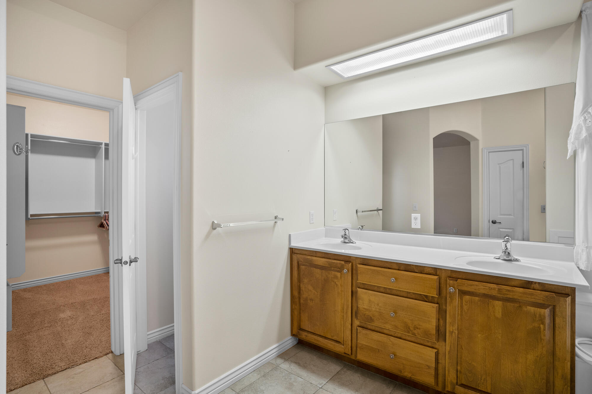 COUNTRYSIDE - Residential