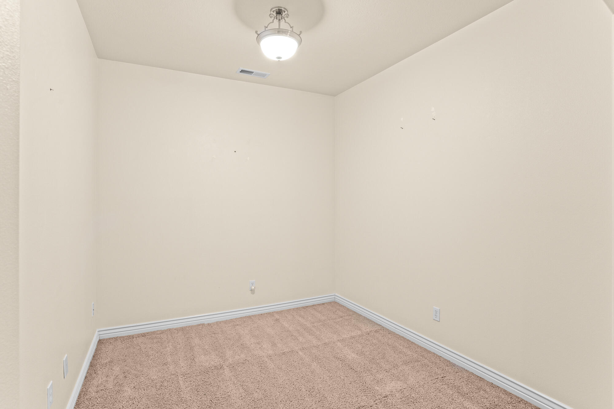 COUNTRYSIDE - Residential