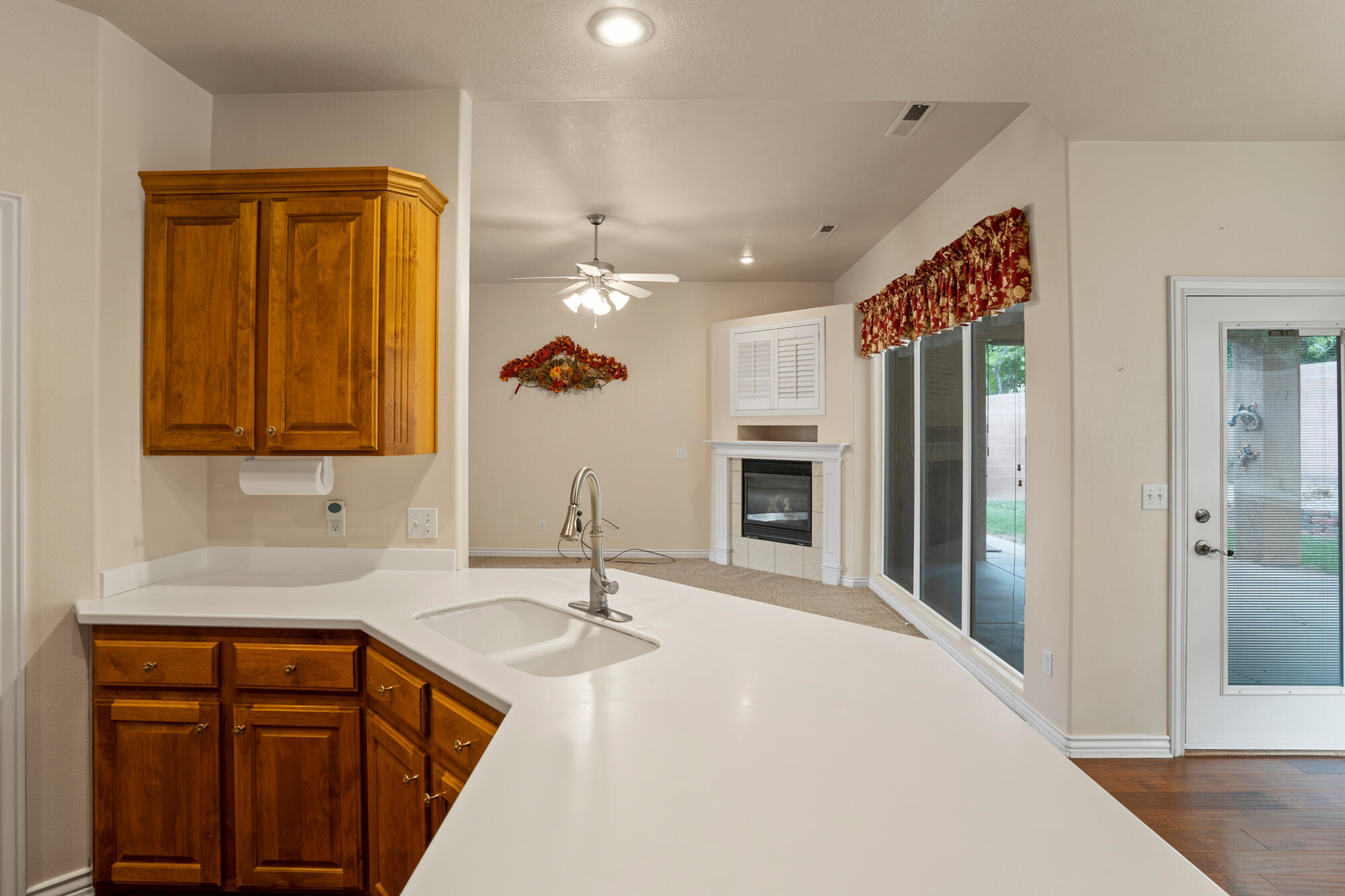 COUNTRYSIDE - Residential