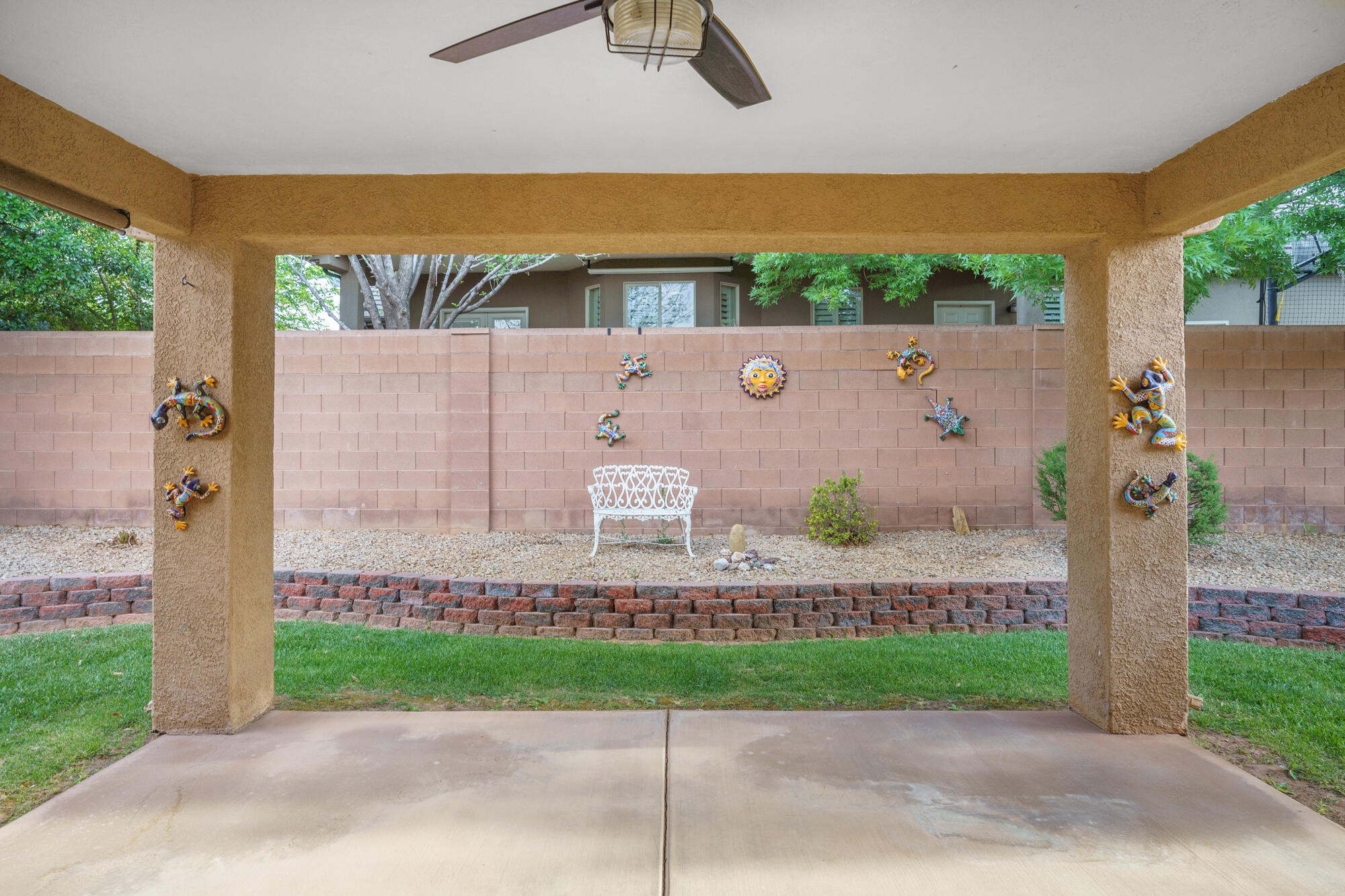 COUNTRYSIDE - Residential