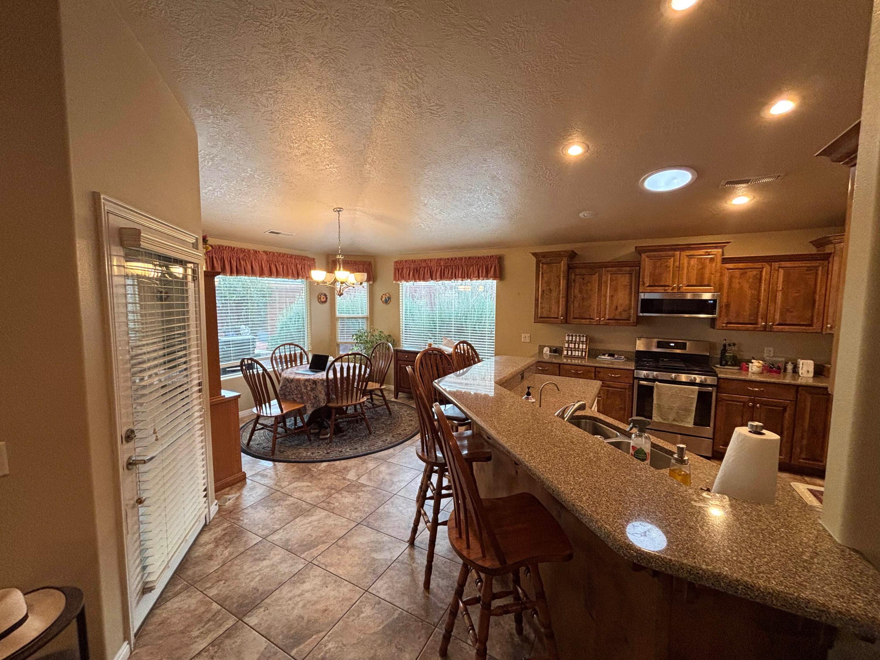 ANTHEM ESTATES - Residential