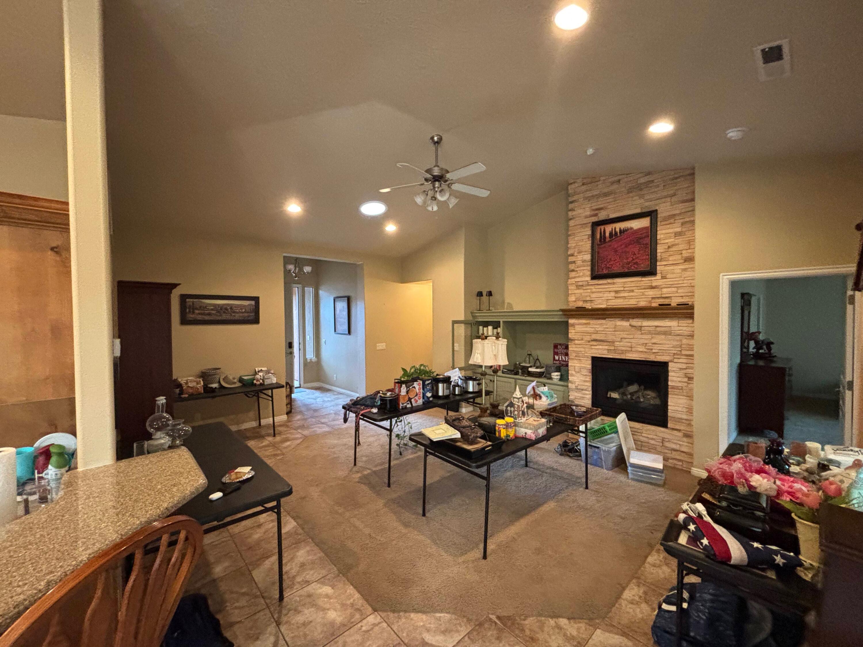 ANTHEM ESTATES - Residential