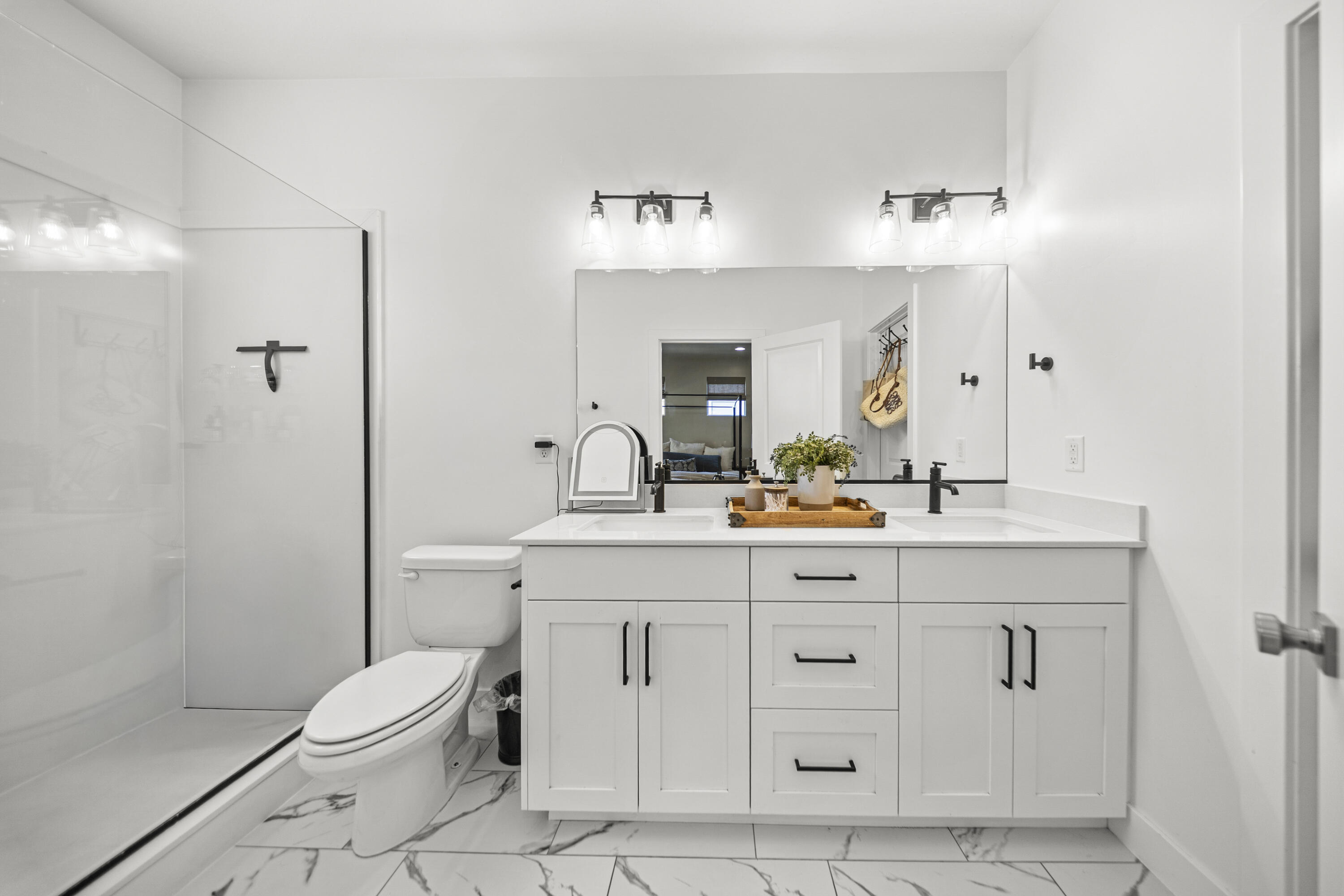 WOODLAND TOWNHOMES - Residential