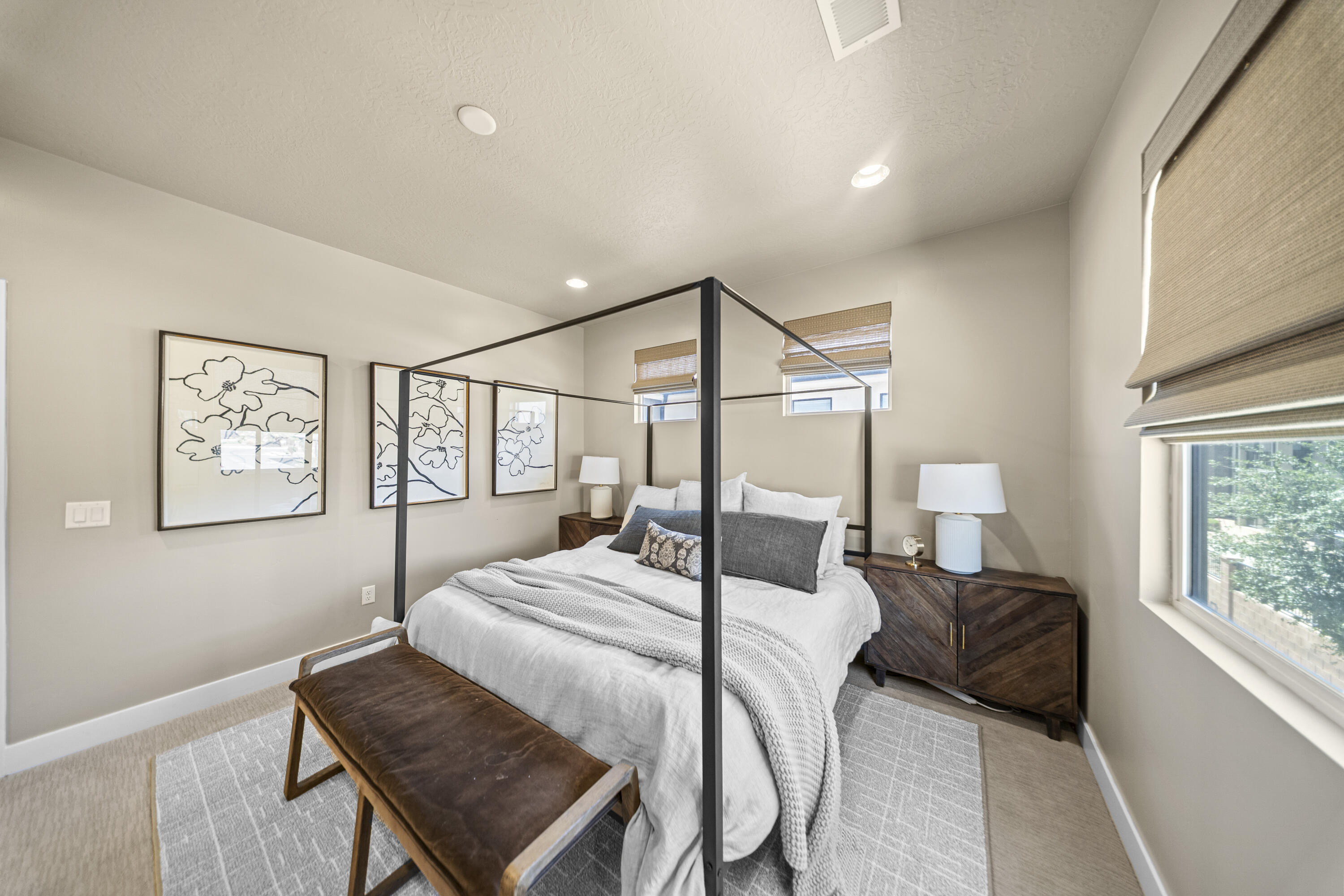 WOODLAND TOWNHOMES - Residential