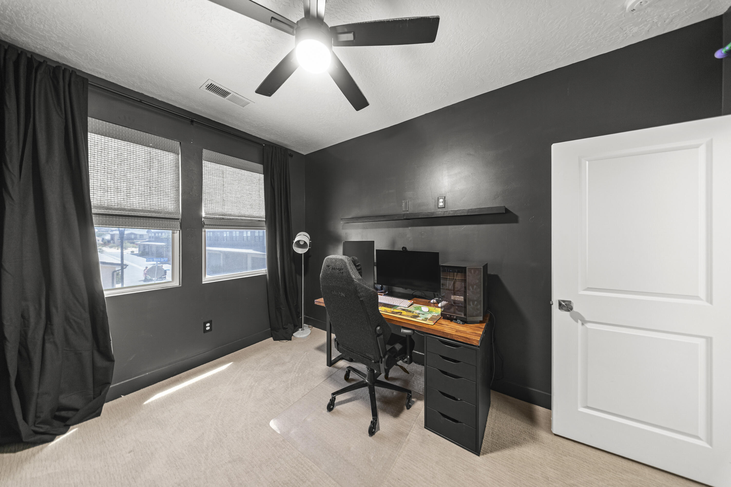WOODLAND TOWNHOMES - Residential