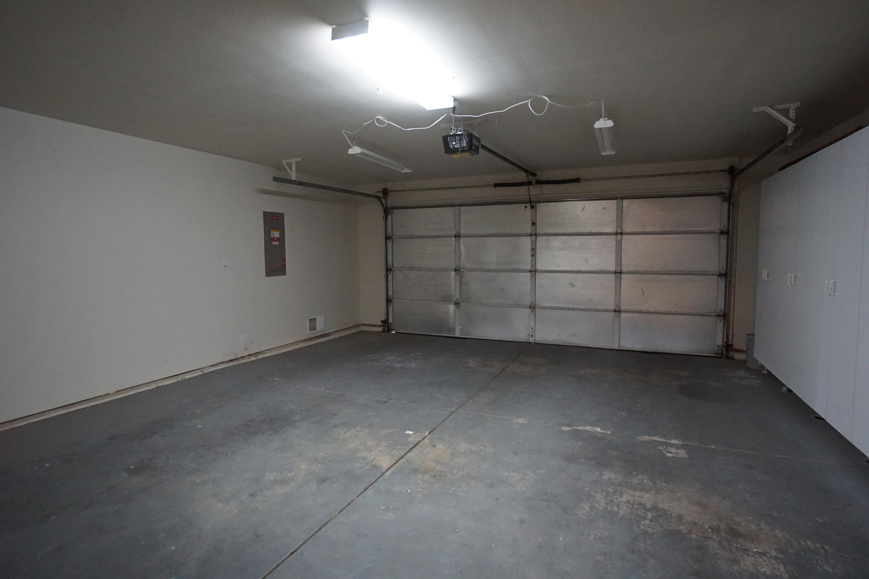 SUNRISE ESTATES - Residential