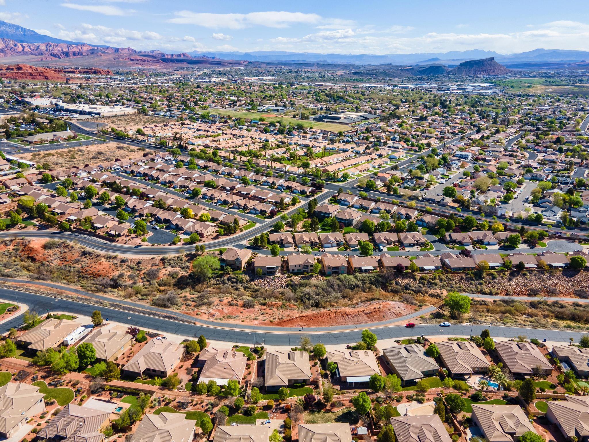 PRIMROSE POINT - Residential