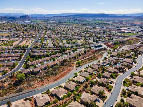 Tiny photo for 24 S Arroyo DR, Saint George, UT 84790 (MLS # 26-270438)
